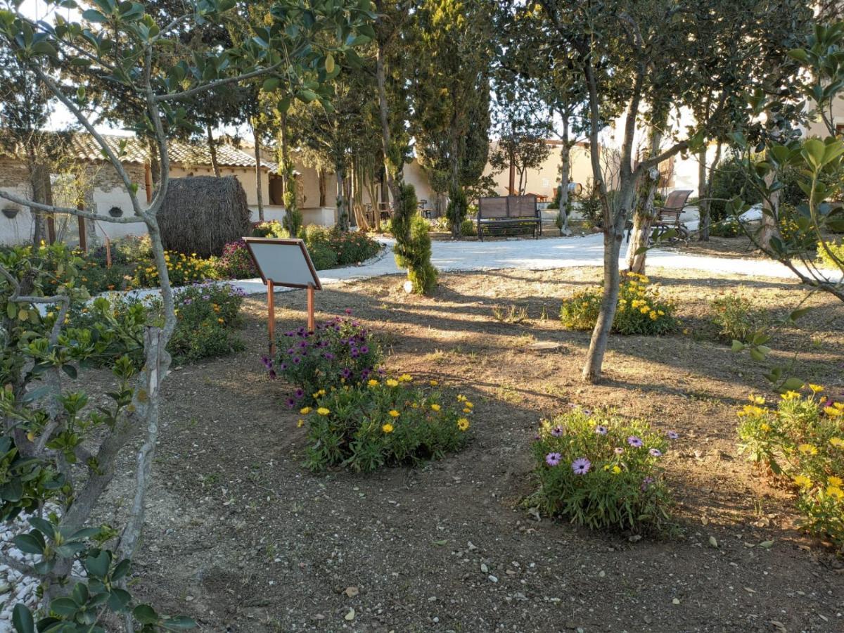 הוילה Santa Ninfa Feudo Del Biviere מראה חיצוני תמונה